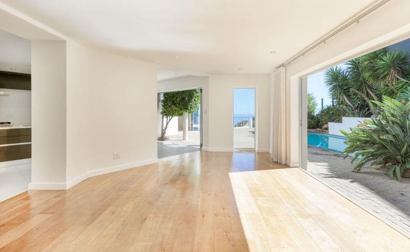 4 Bedroom Property for Sale in Camps Bay Western Cape
